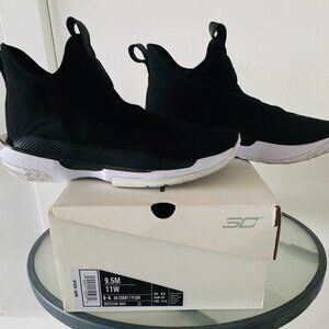 Under Armour Curry 7 Pi Day , 9 1/2 M/11 W, Black